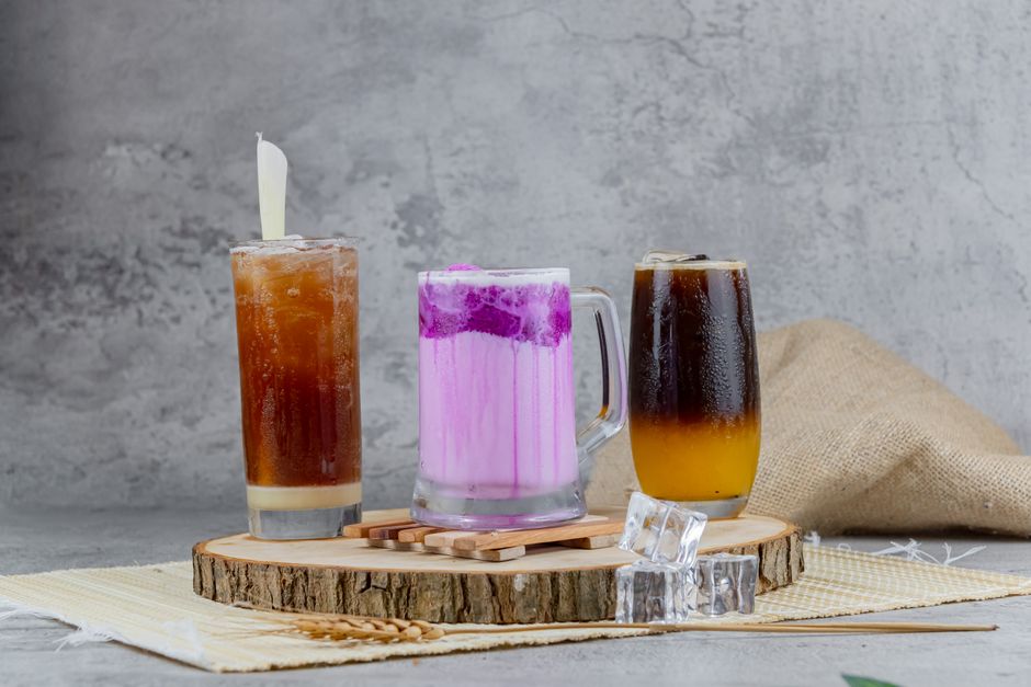 The Complete Keto Beverage Guide: What You Can Drink